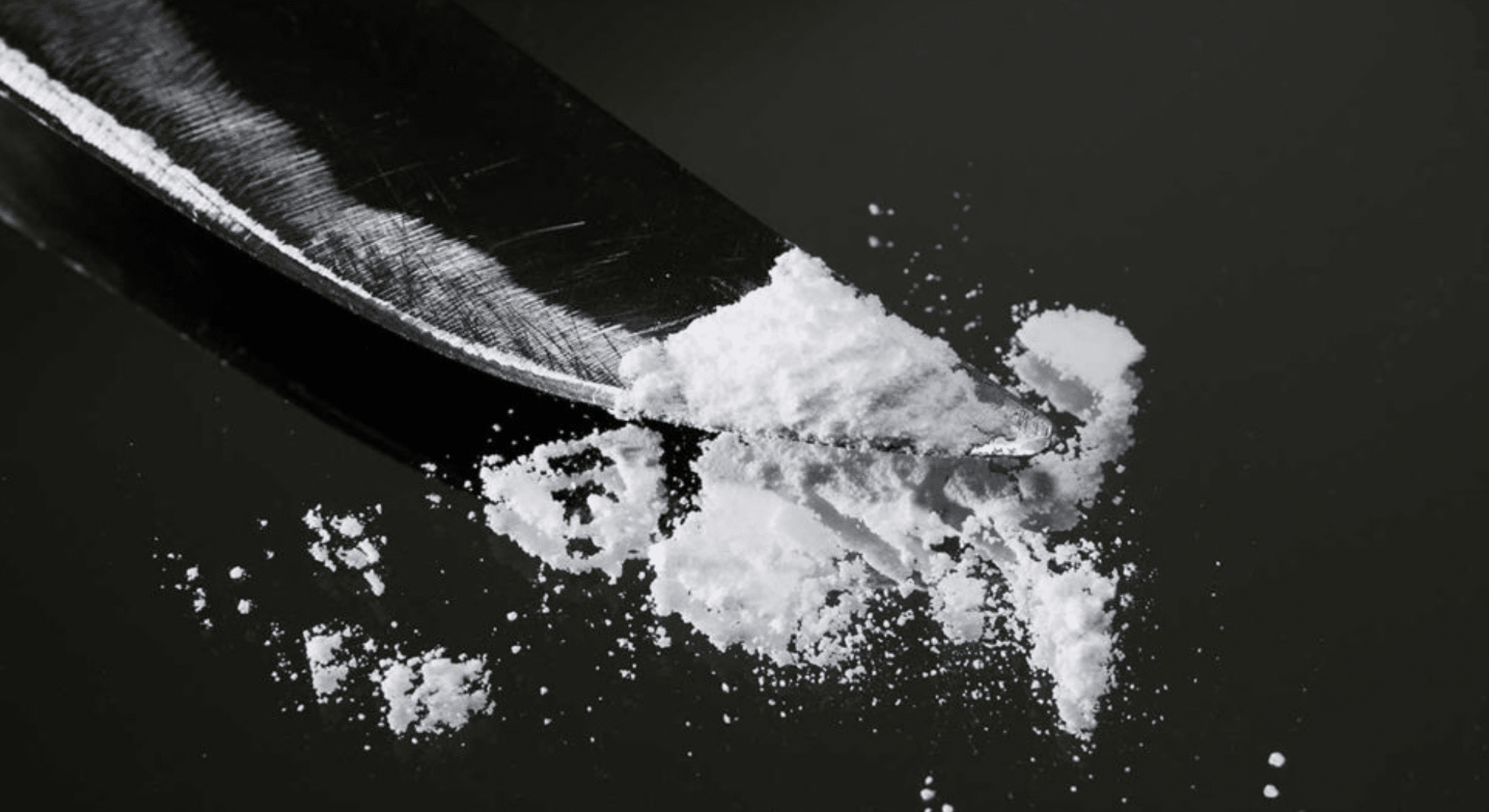 what does crack smell like